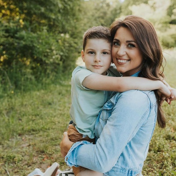 Thanks for visiting my closet! - Picture 8 of 9